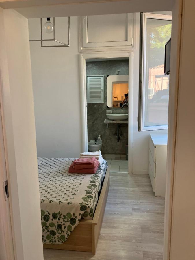 Casa Di Vivi, Comoda Per Il Centro, Il Vaticano Ed Il Gemelli Rome Luaran gambar